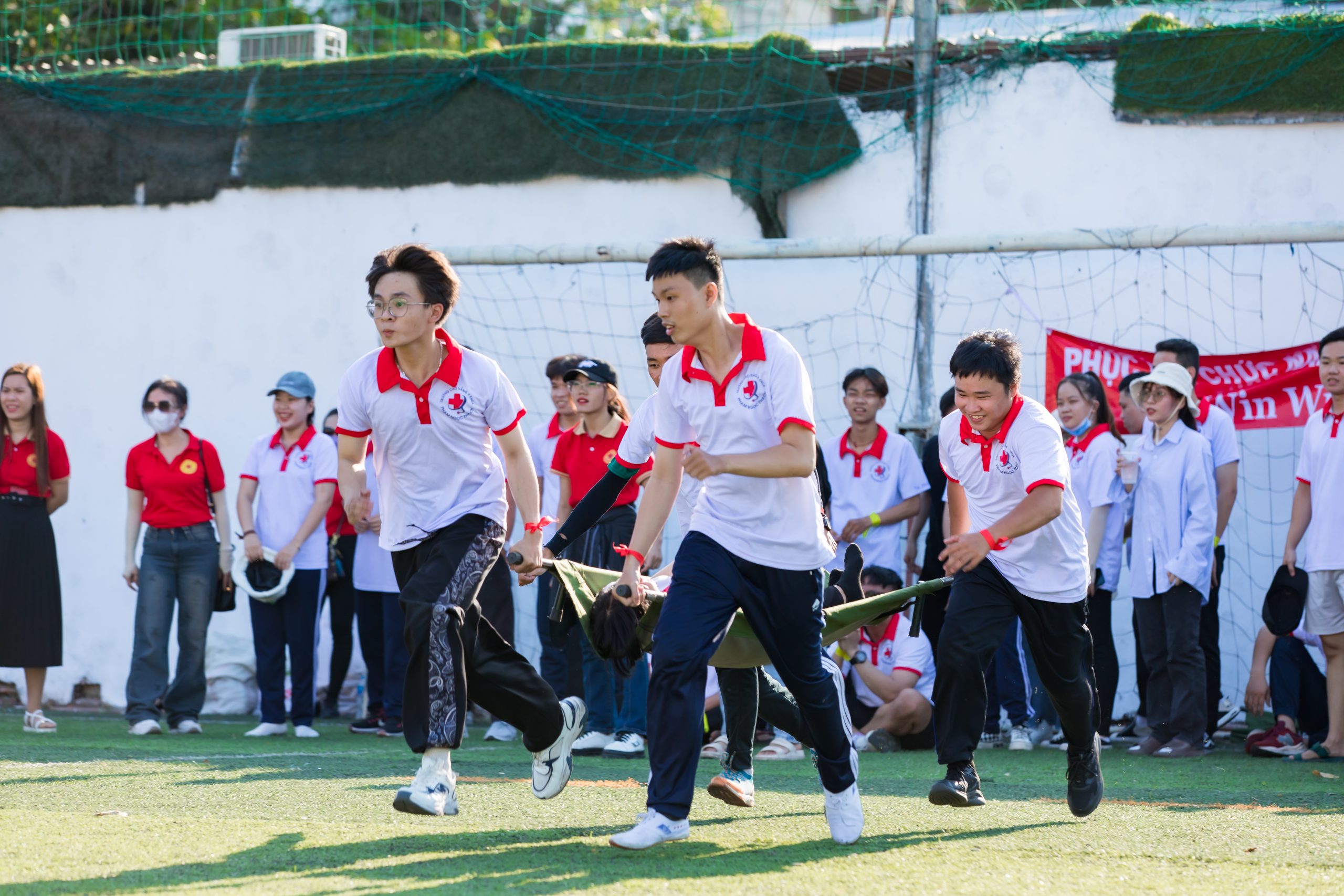 Nỗ lực cùng nhau "giật giải"