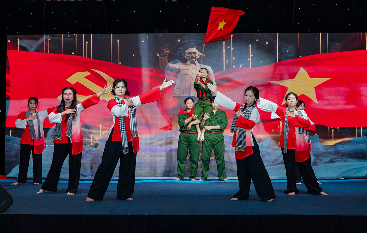 Cuộc thi văn nghệ Trường Cao đẳng Y khoa Phạm Ngọc Thạch